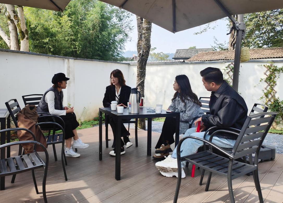 “聚力鄉村興 黨員先鋒行”昱城文旅公司黨支部十月主題黨日活動